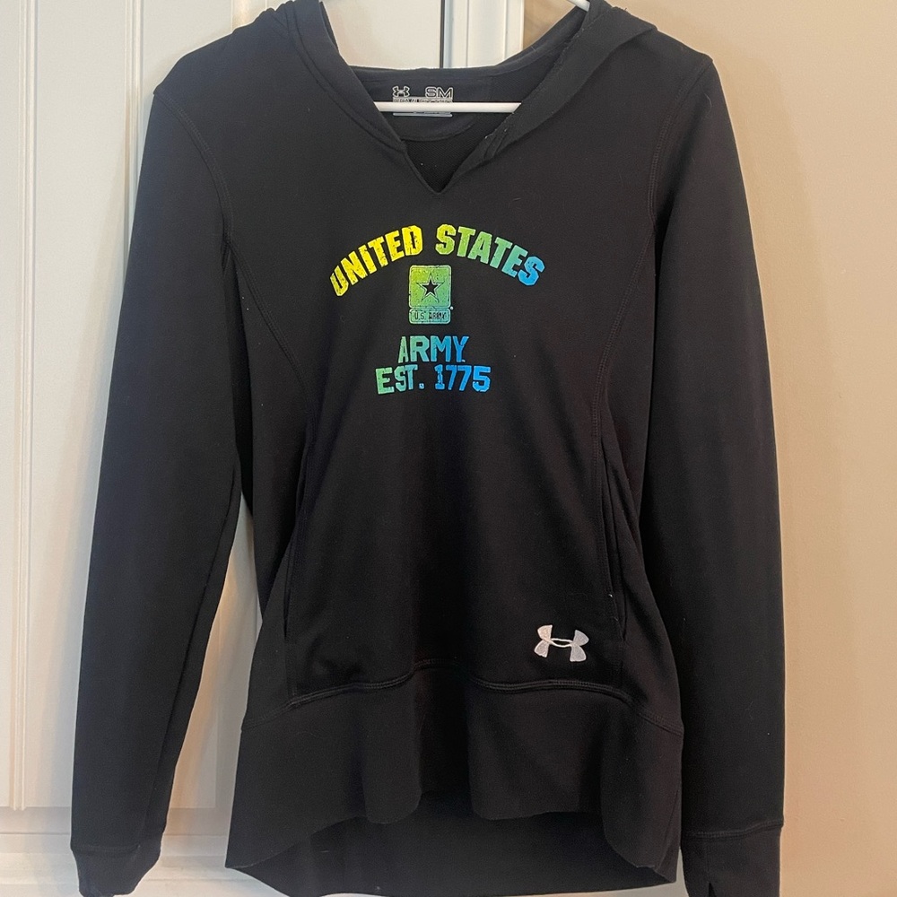 2 small hoodies